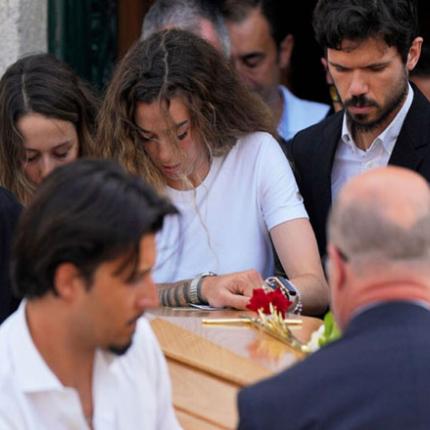 κηδεια ζοτα
