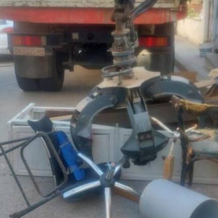 επιχείρηση υγειονομικής εκκαθάρισης σε σπίτι