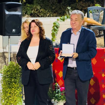 ΑΡΝΑΟΥΤΑΚΗς ΑΒΔΕΛΑς