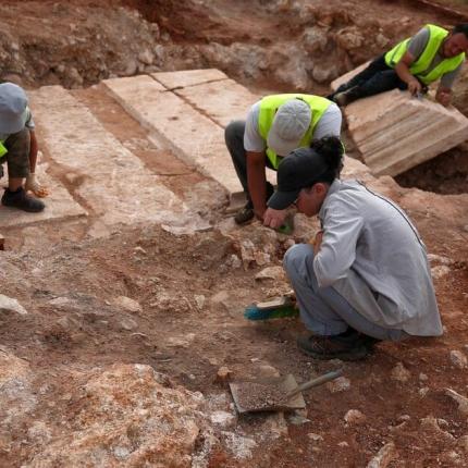 ΡΩΜΑΙΚΟΣ ΤΑΦΟΣ ΣΤΗΝ ΑΛΒΑΝΙΑ