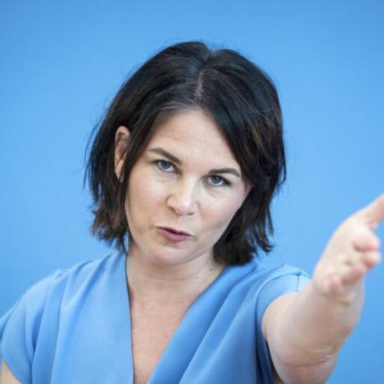 Αναλένα Μπέρμποκ