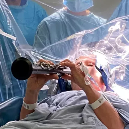 κλαρινέτο πάρκινσον χειρουργείο