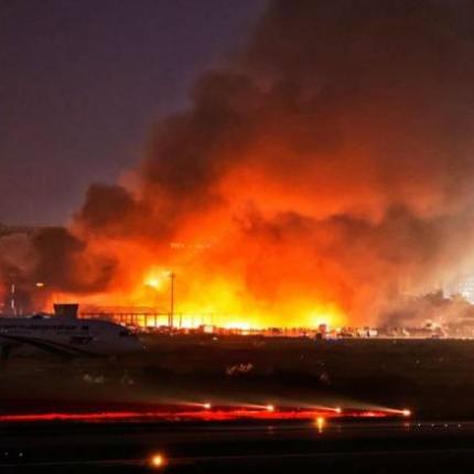 Μεγάλη πυρκαγιά στο διεθνές αεροδρόμιο του Μπαγκλαντές 