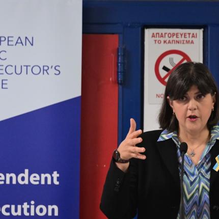 λάουρα κοβέσι