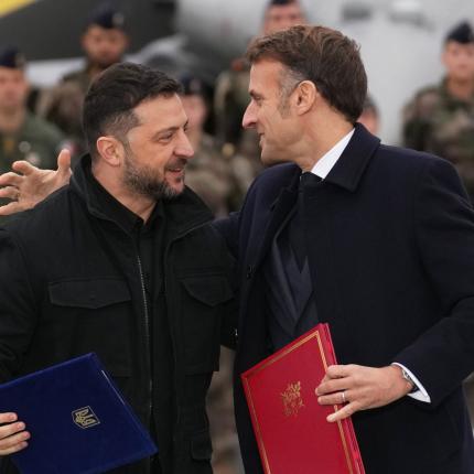 ΖΕΛΕΝΣΙ - ΜΑΚΡΟΝ