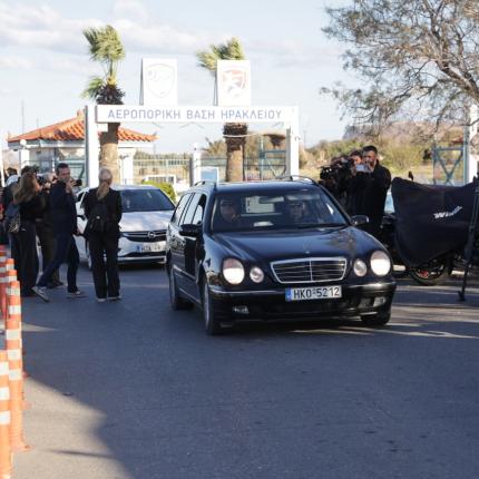 άφιξη σορού οπλίτη