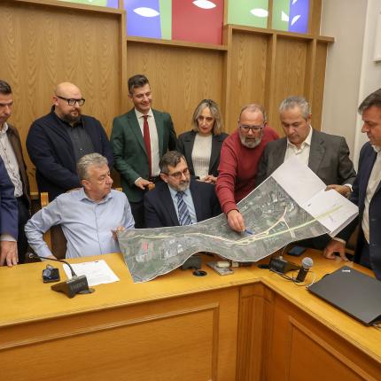 ΑΡΝΑΟΥΤΑΚΗΣ 