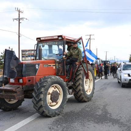 αγρότες αεροδρόμιο ηρακλείου δεκέμβριος 2025