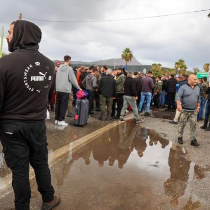 αροδρόμιο χανίων αγρότες