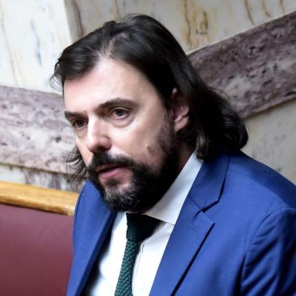 πέτρος παππάς