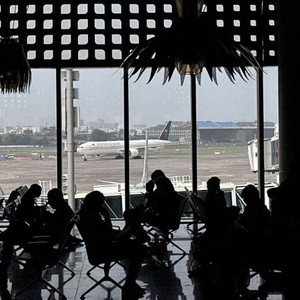 αεροδρόμιο Ντουμπάι 