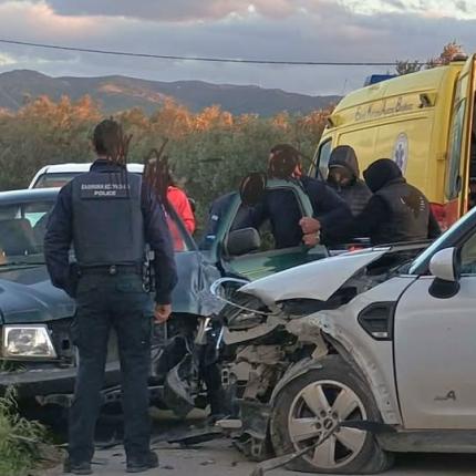 τροχαιο μεσαρά