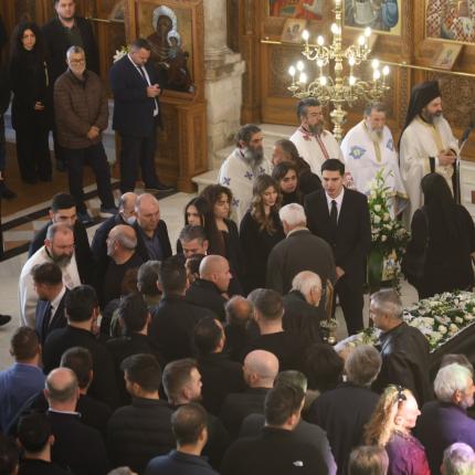 κηδεία βασίλη κεφαλογιάννη