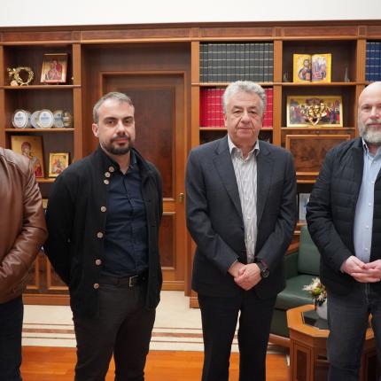 ΠΕΡΙΦΕΡΕΙΑ ΣΥΣΚΕΨΗ ΓΙΑ ΦΑΡΜΑΚΕΥΤΙΚΟ ΣΥΝΕΔΡΙΟ