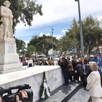 κατάθεση στεφάνων 25η μαρτίου