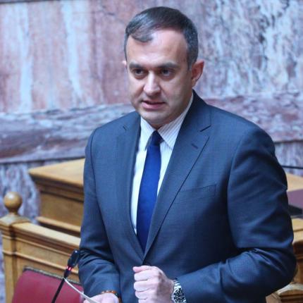 τάσος χατζηβασιλείου