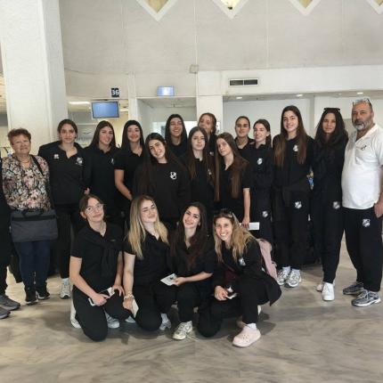 ΟΦΗ ΝΕΑΝΙΔΕΣ
