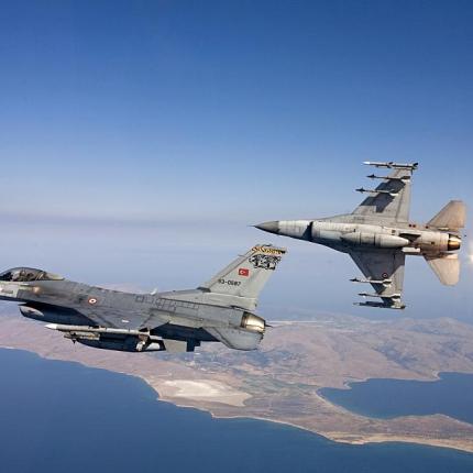 τούρκικο drone