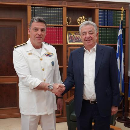ΟΡΦΑΝΟΣ ΑΡΝΑΟΥΤΑΚΗΣ