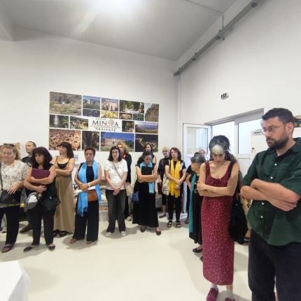 πιστοποιητικά επιτυχούς ολοκλήρωσης της εκπαίδευσης στους 20 σπουδαστές της Σχολής Κεραμικής