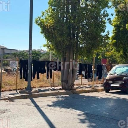 μπουγάδα πισω από το τζάμπο