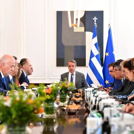 Μητσοτάκης υπουργικό