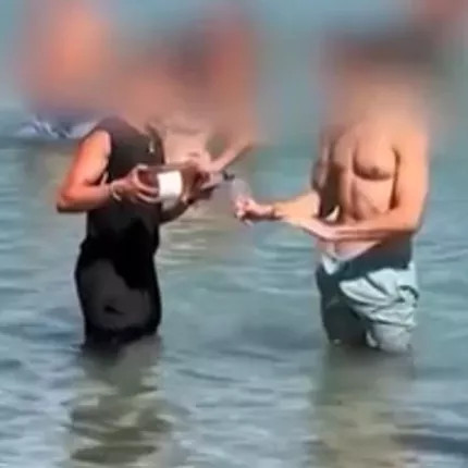 Πάρος σερβιτόρος
