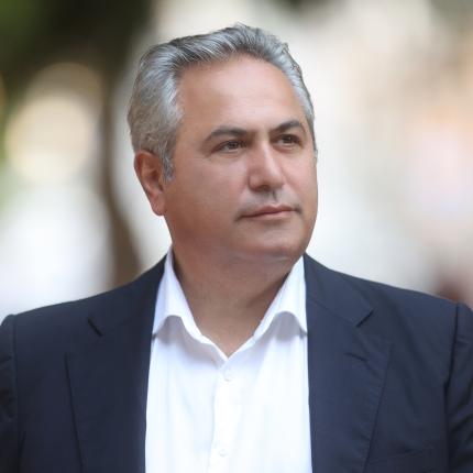νίκος σκουλάς