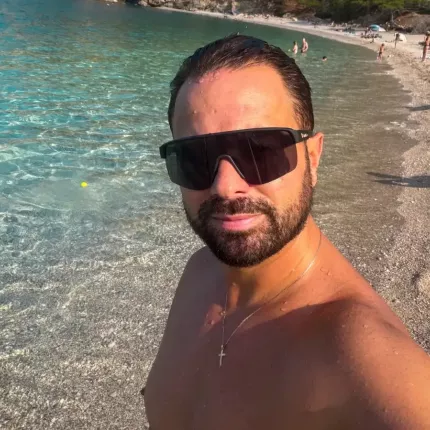 βρεττός