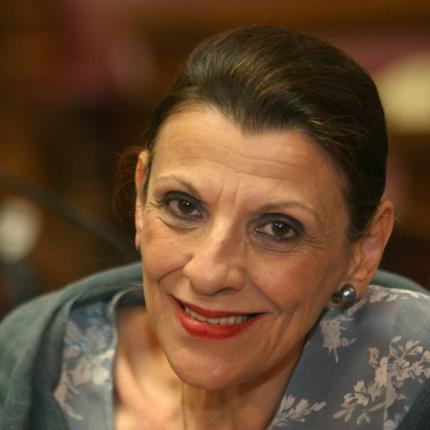 καν