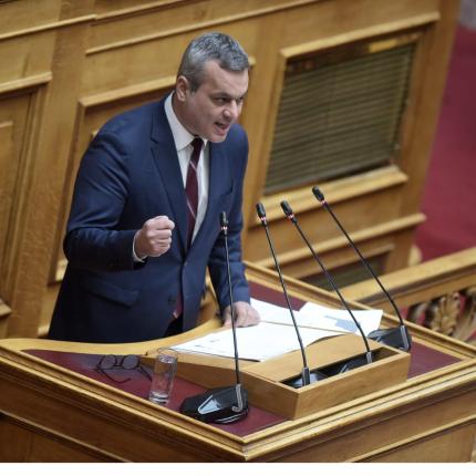 μαμουλακης 