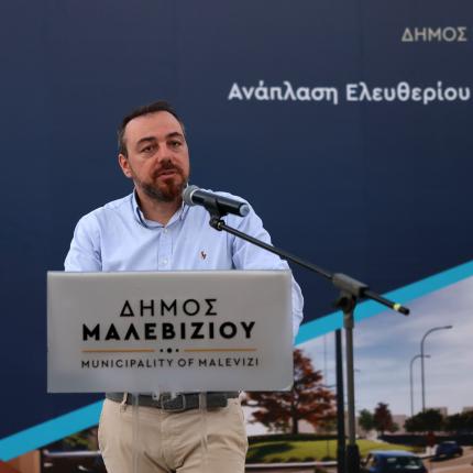 παρασυρης 