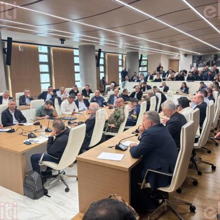 σύσκεψη περιφέρεια πλημμύρες