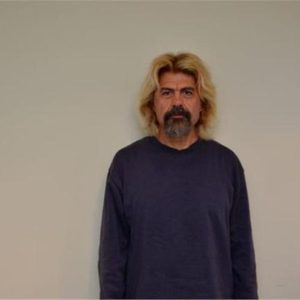 Στην Ευελπίδων αυτή την ώρα ο Ξηρός που δήλωσε ότι δεν μιλά με νενέκους