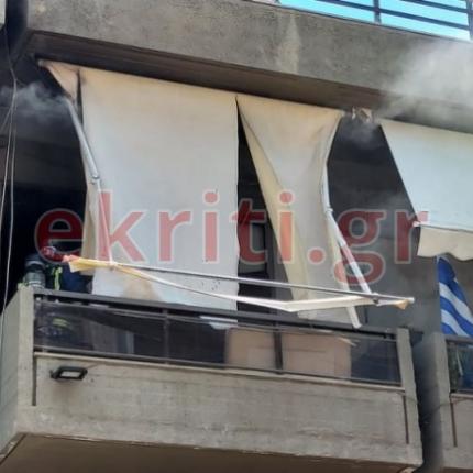 Το διαμέρισμα όπου εκδηλώθηκε η φωτιά.