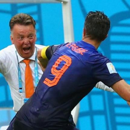 Η Ολλανδία διέσυρε με 5-1 την Ισπανία!