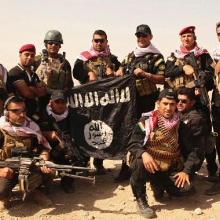  Η σημαία της οργάνωσης Ισλαμικό Κράτος υψώθηκε στο Κομπάνι