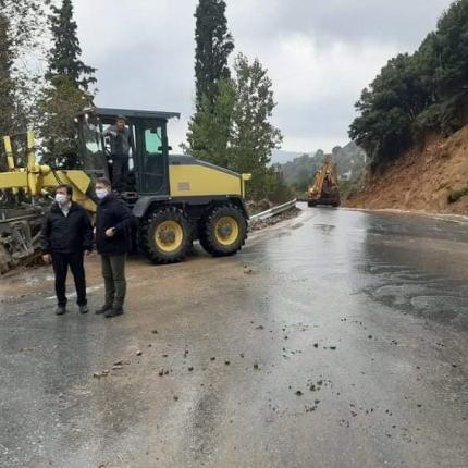 Παραμένει κλειστός λόγω κατολισθήσεων ο δρόμος Ποταμιών-Οροπεδίου  Λασιθίου στο ύψος της διασταύρωσης Κρασίου