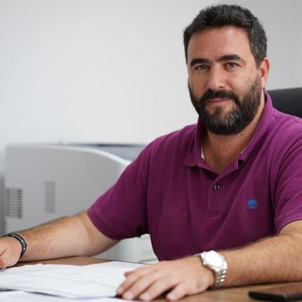 γιώργος σισαμάκης