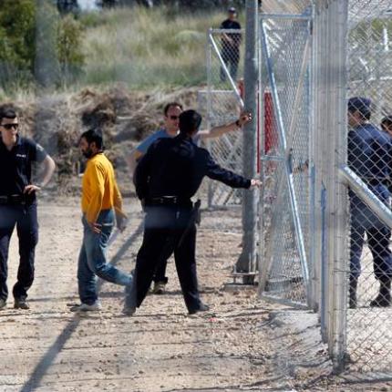 Παρέμβαση Εισαγγελέα για το κέντρο κράτησης στην Αμυγδαλέζα 