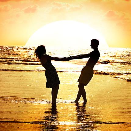 έρωτας καλοκαίρι ερωτευμενο ζευγάρι