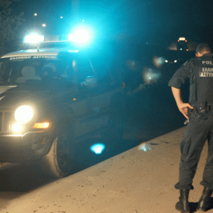 Χειροπέδες στον εγκέφαλο της συμμορίας που ανήκε ο μακελάρης του Μικρολίμανου