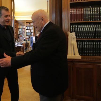 Κ. Παπούλιας: Eκλογή προέδρου από την παρούσα Βουλή