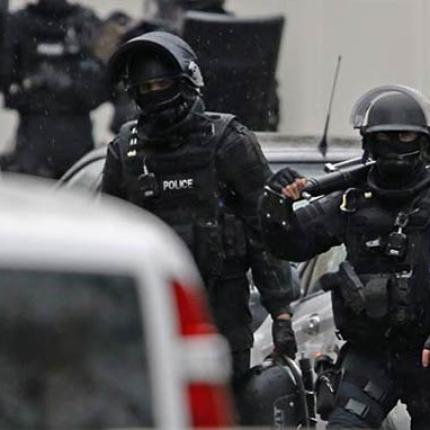 ​Τουλάχιστον δύο νεκροί και 5  όμηροι στο εβραϊκό παντοπωλείο στο Παρίσι