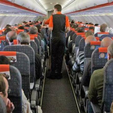 665808-aeroplano-epivates.jpg