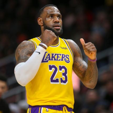  ΛεΜπρόν Τζέιμς.jpg