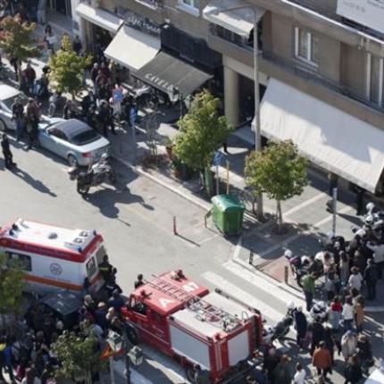 Θεσσαλονίκη: Μοιραίο παιχνίδι για έναν 13χρονο - Έπεσε στο κενό, σε φωταγωγό πολυκατοικίας