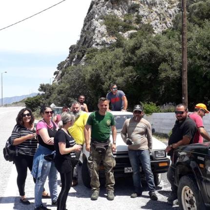 Οι κάτοικοι του Καλού Χωριού καθάρισαν το χωριό τους