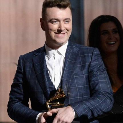 Στον Βρετανό Σαμ Σμιθ το Grammy για το καλύτερο τραγούδι της χρονιάς (βίντεο)