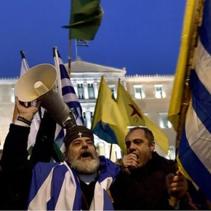 Financial Times: Τα τρία σενάρια για την έκβαση τoυ Eurogroup της Δευτέρας 